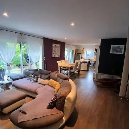 Maison Angeline, 2 Chambres, Proche Centre La Rochelle Et Ile De Re Holiday home *