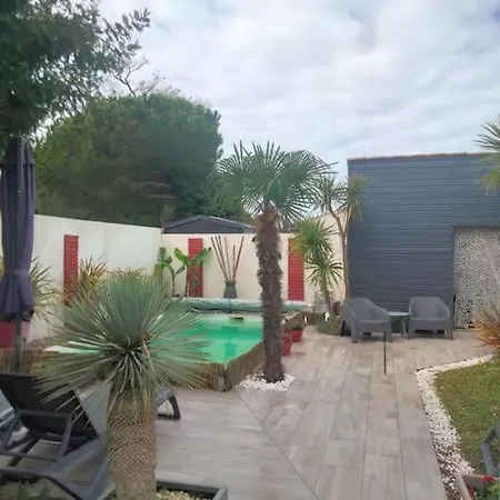 Maison Angeline, 2 Chambres, Proche Centre La Rochelle Et Ile De Re Holiday home *