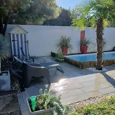Maison Angeline, 2 Chambres, Proche Centre La Rochelle Et Ile De Re Holiday home Lagord